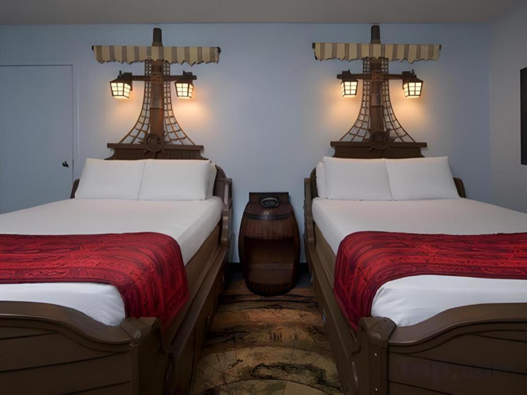Disney'S Caribbean Beach Resort Орландо Экстерьер фото