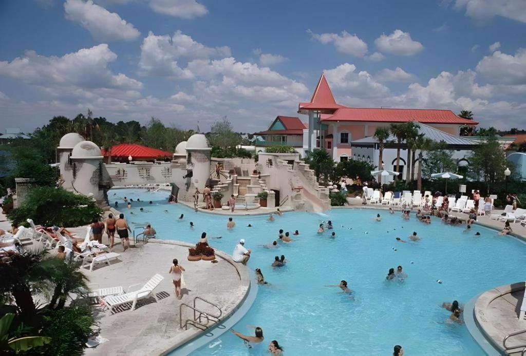 Disney'S Caribbean Beach Resort Орландо Экстерьер фото